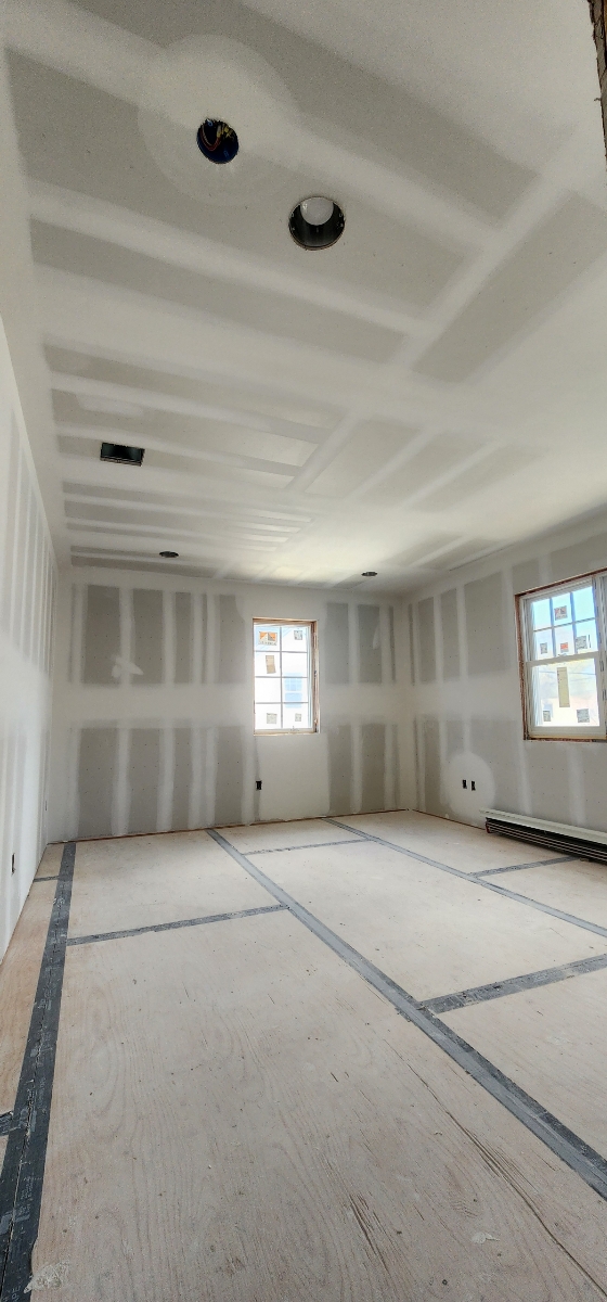 Dan Bozzo Spackling & Taping, Drywall Installation and Hanging in Nesconset, NY - photo 1