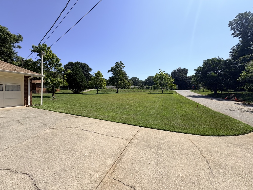 Watson Outdoor Services, Lawn Services in Williamson, GA - photo 2