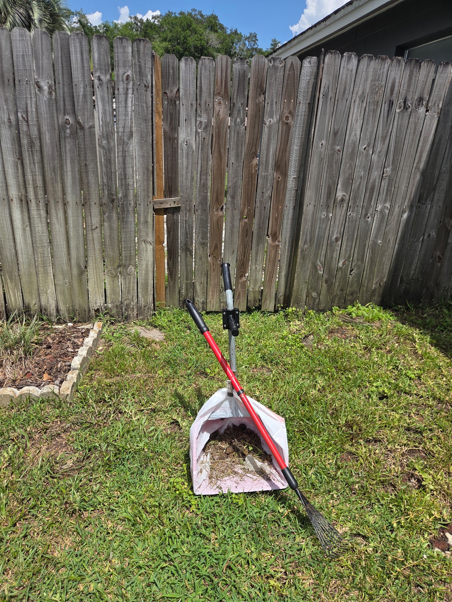 Smart Scoops Pet Waste Removal, Pet Waste Removal in Deltona, FL - photo 1