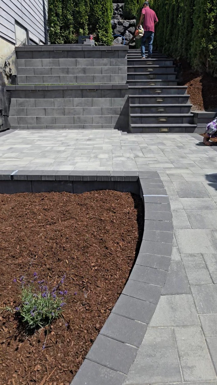 AR Outdoor Living Group, Pavers and Flagstone in Redmond, WA - photo 5