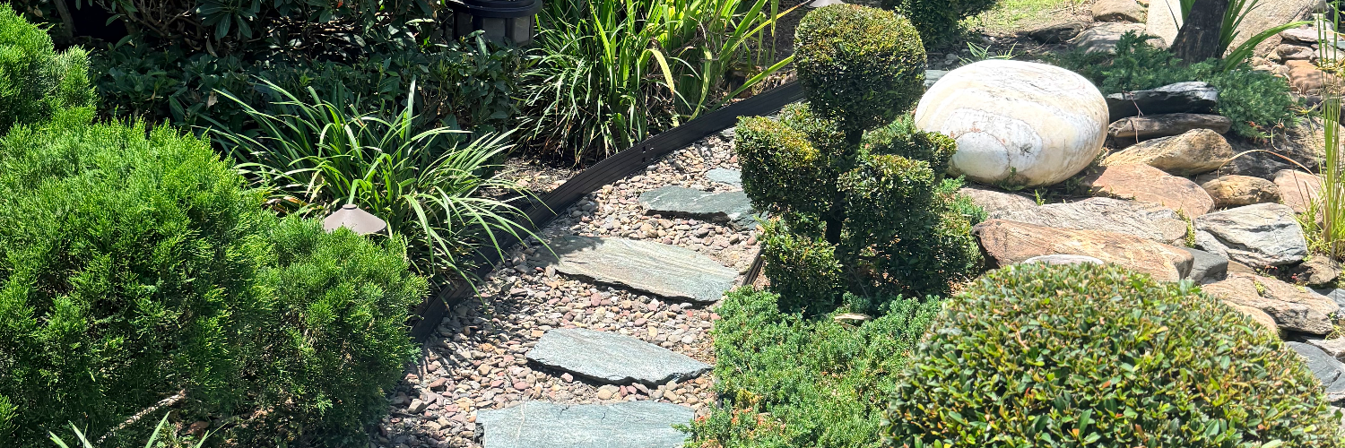 KM Landscaping Inc cover photo