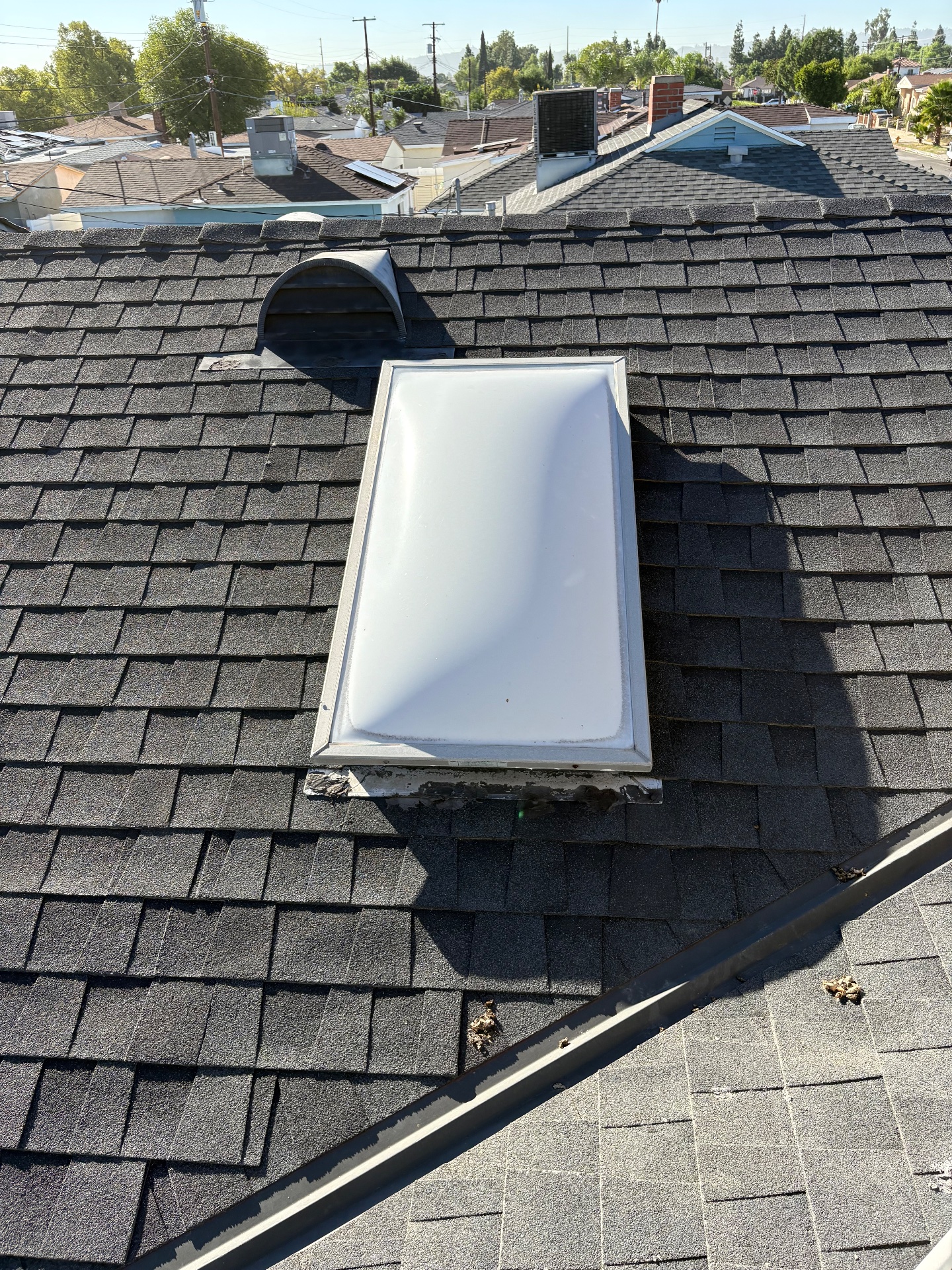 Solis Clean - Solar Panel Cleaning & Repair, Gutter Cleaning in Simi Valley, CA - photo 2