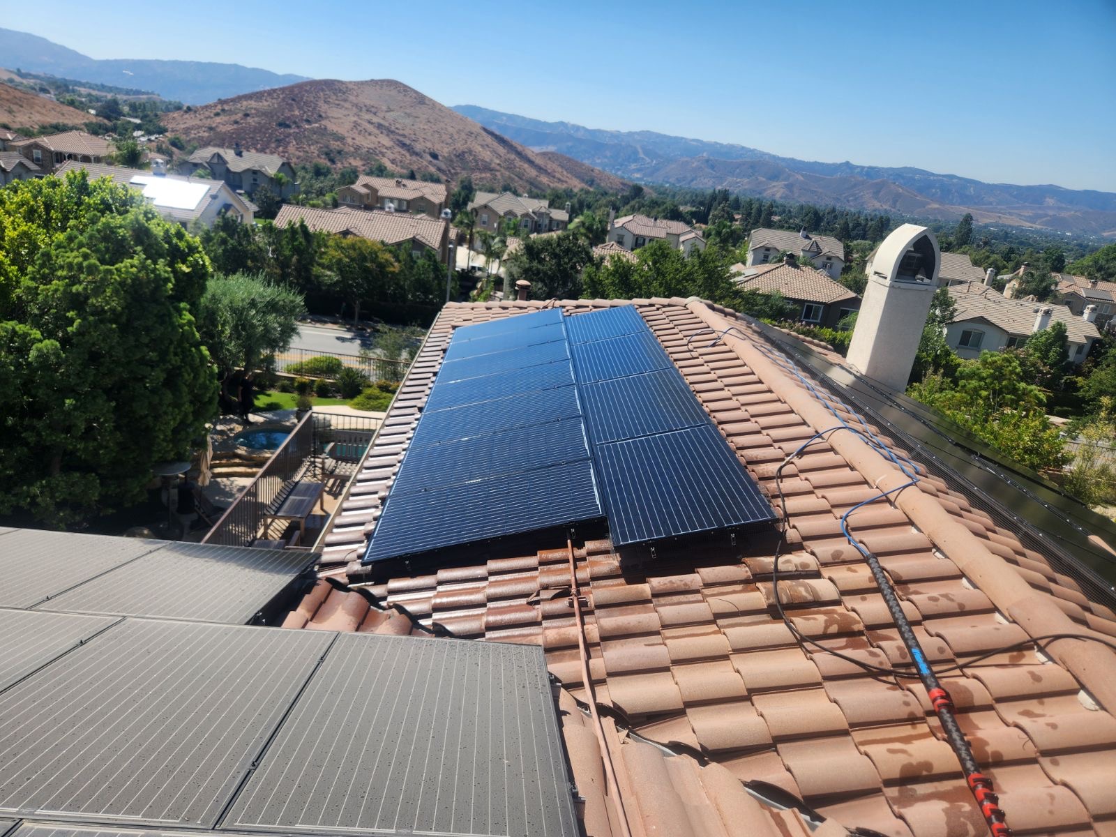 Solis Clean - Solar Panel Cleaning & Repair, Gutter Cleaning in Simi Valley, CA - photo 4