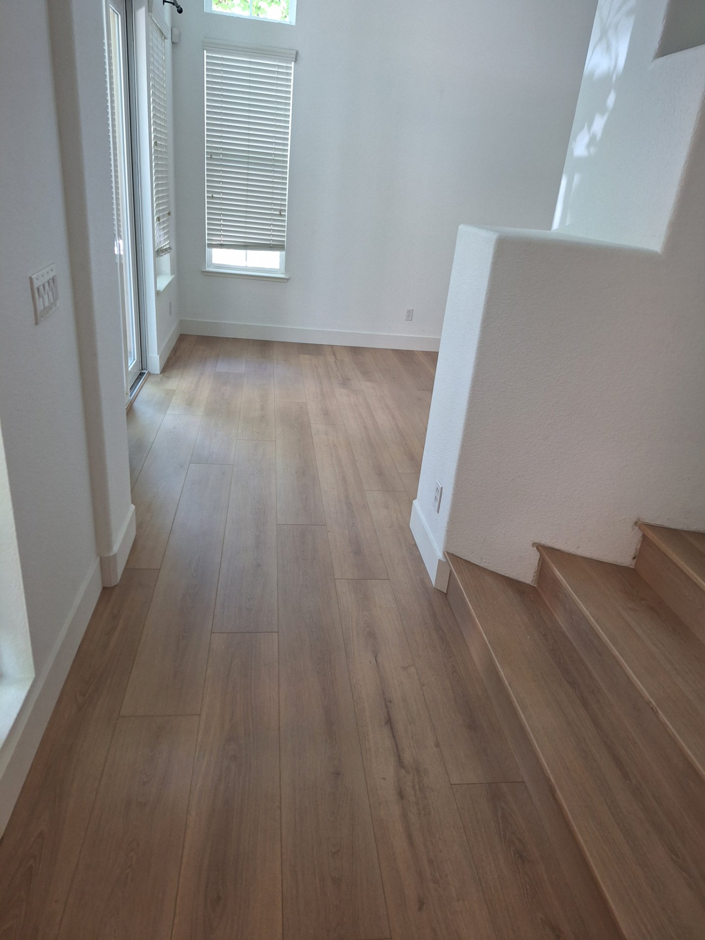 Unicorn Floor Covering, Floor Installation or Replacement in Sunnyvale, CA - photo 1