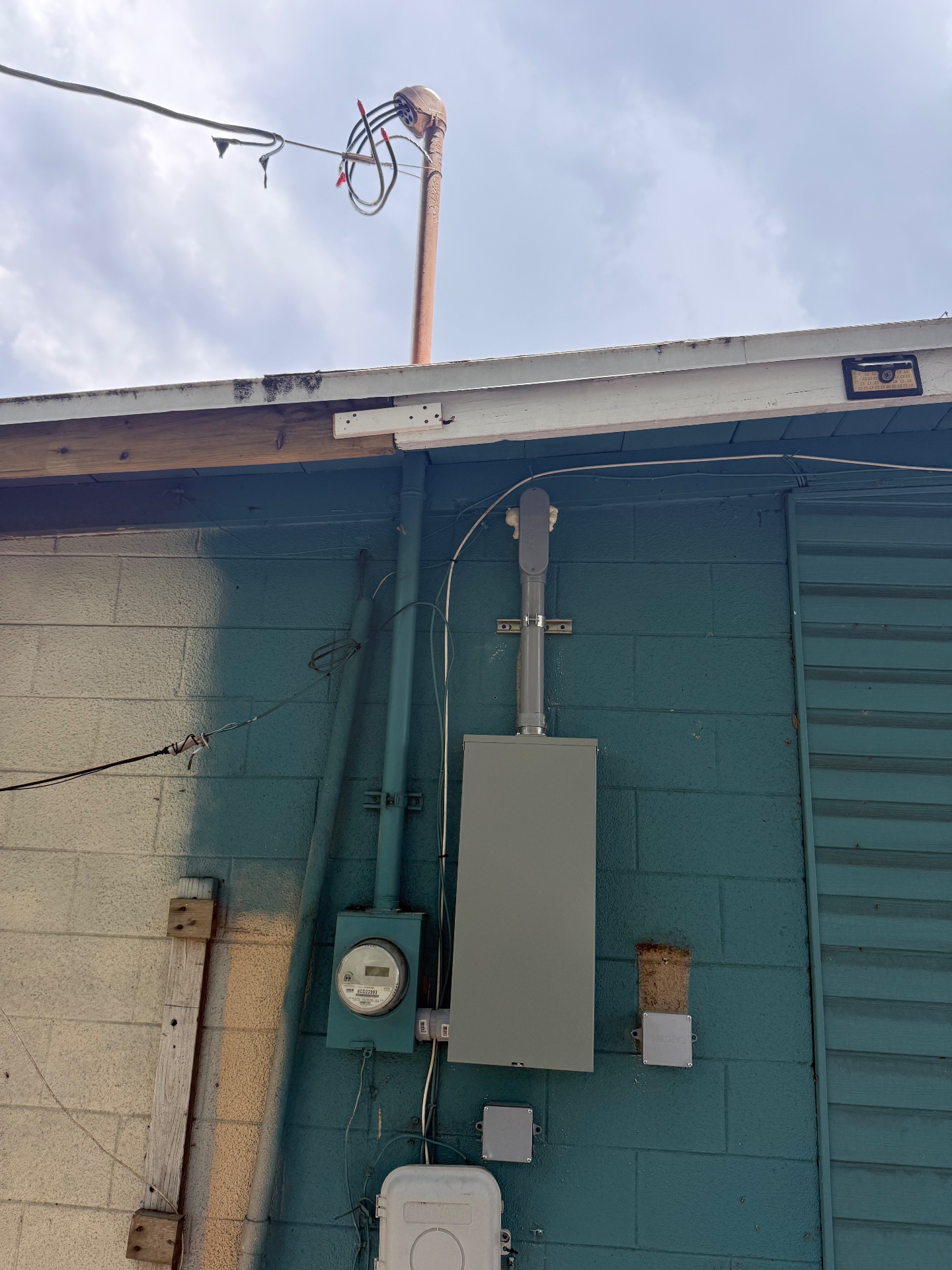 Energy power electric, LLC, Circuit Breaker Panel or Fuse Box Installation in Kissimmee, FL - photo 3