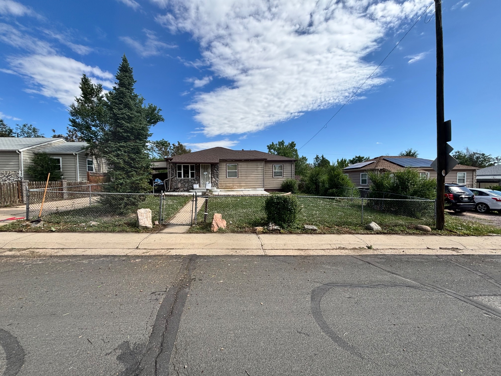 CC’s Landscaping services, Lawn Mowing and Trimming in Denver, CO - photo 4