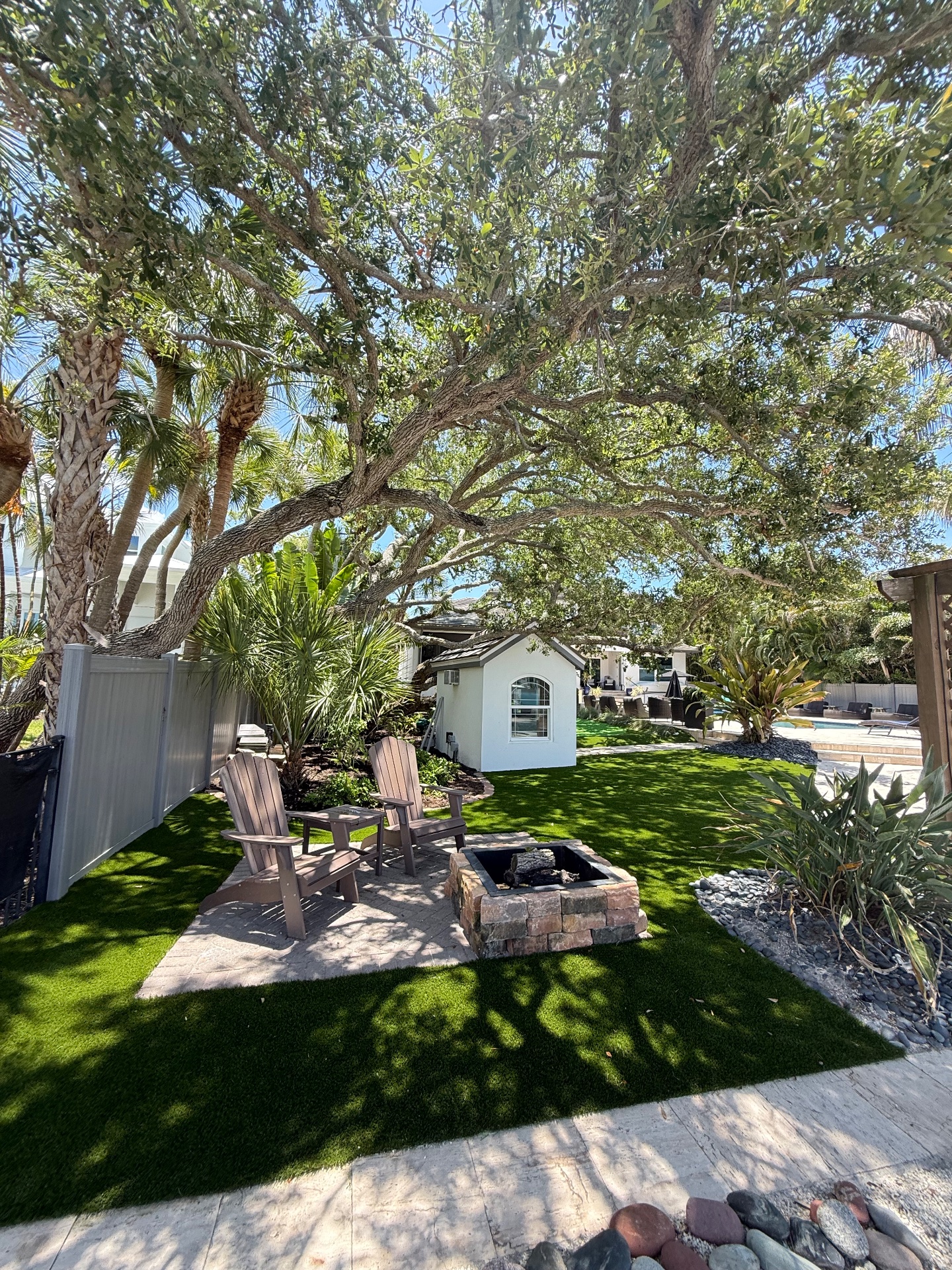 Luxe Turf and Outdoor Design, Landscape Architects or Designers in Sarasota , FL - photo 2