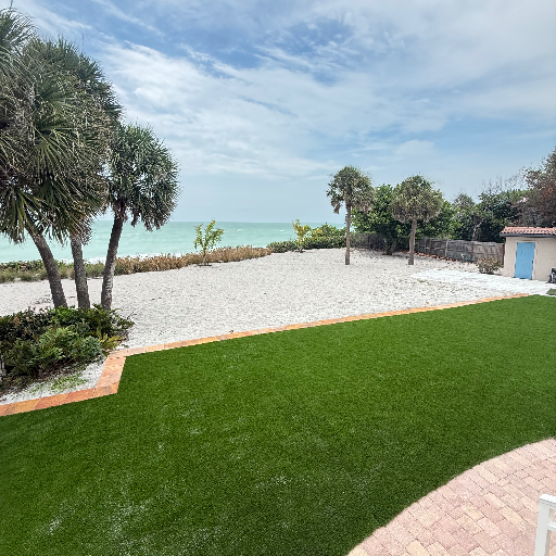 Luxe Turf and Outdoor Design