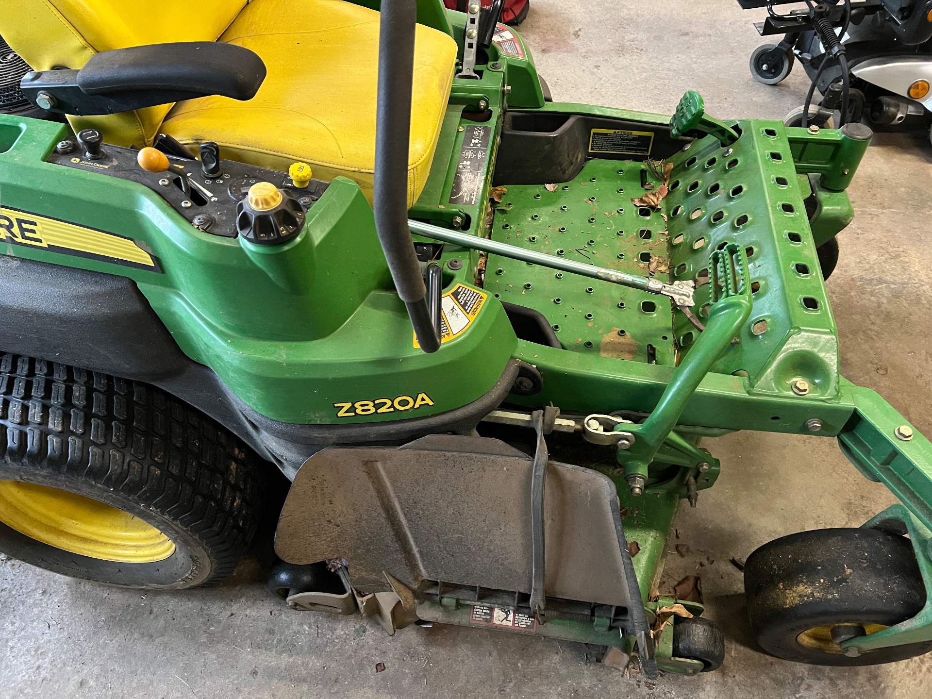 M&M Lawn Services, Lawn Mowing and Trimming in Madison, AL - photo 5