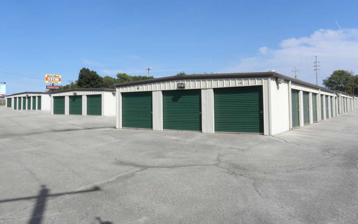 Best West Boat and RV Self Storage, Self Storage in Springfield, MO - photo 5